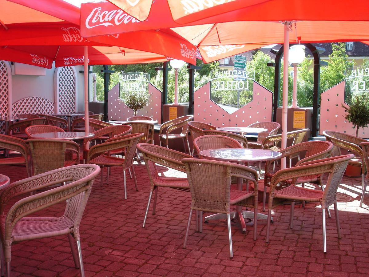 Stadt Pub Zwettl Bagian luar foto